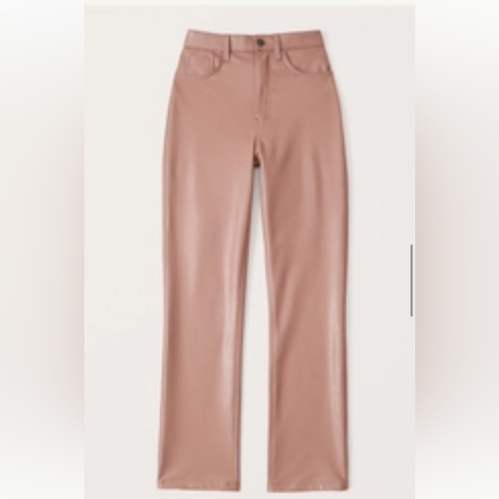 A&F Vegan Leather 90s Relaxed Pants in Pink-Brown